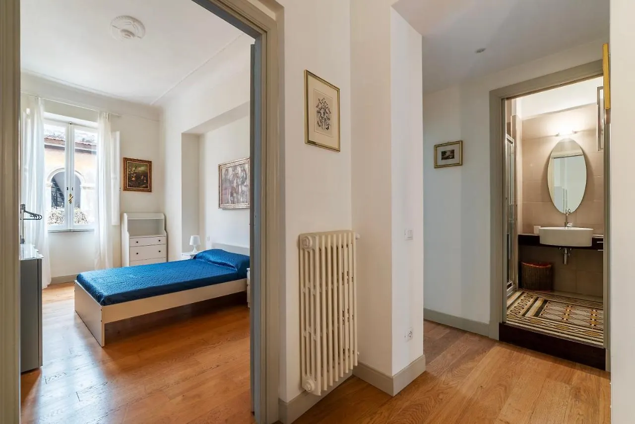 Bright & Roomy Apartment X6 - Trastevere District Rome Italy